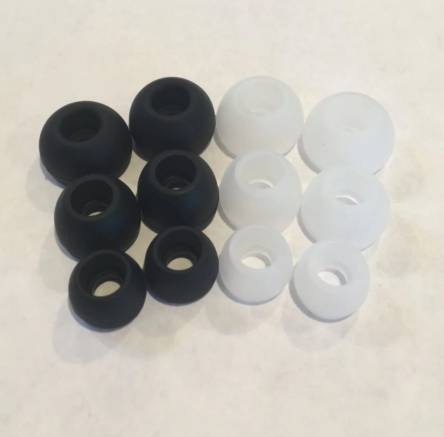Replacement Earbud Tips for Beats Wireless Powerbeats 3 Beats by Dre Earphones