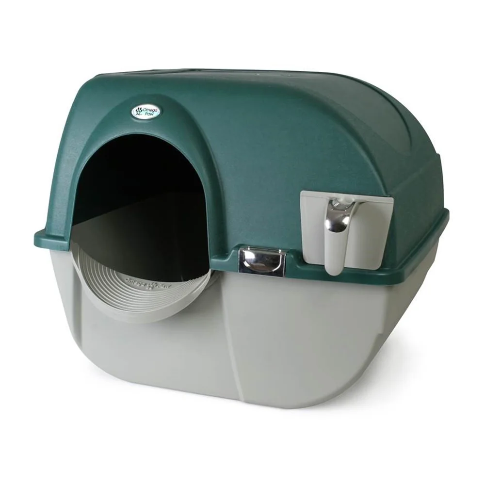Omega Paw Enclosed No Scoop Self-Cleaning Litter Box & Paw Cleaning Mat