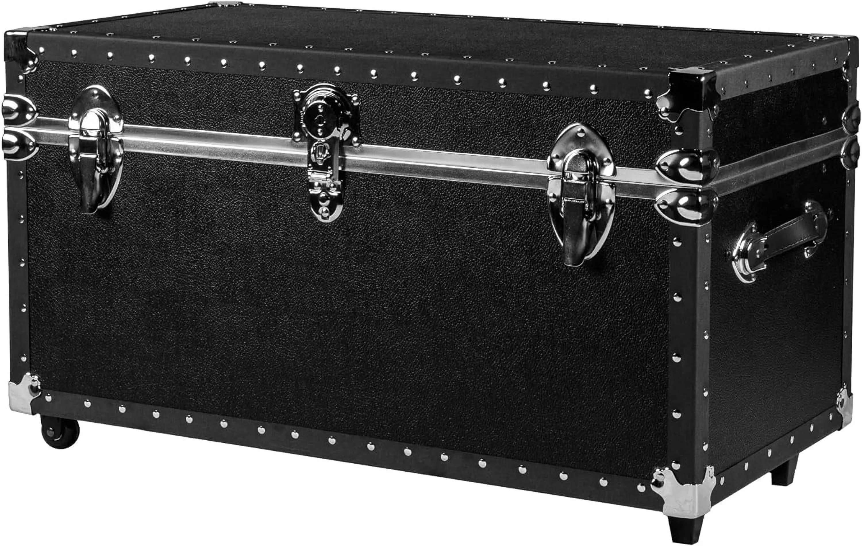 Standard Trunk With Wheels