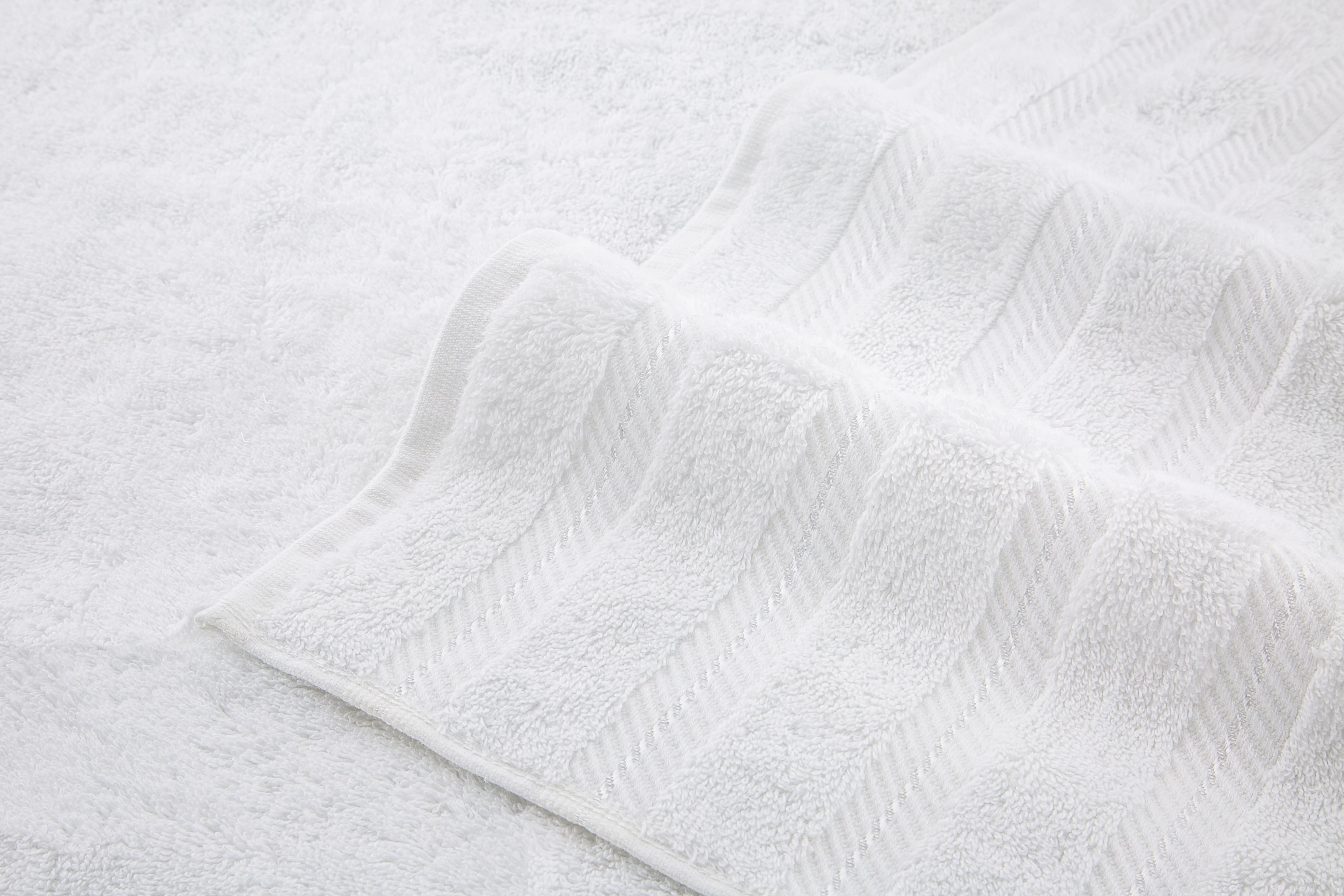 American Soft Linen White Bath Towel Set 100% Turkish Cotton Towels for Bathroom 4 Piece