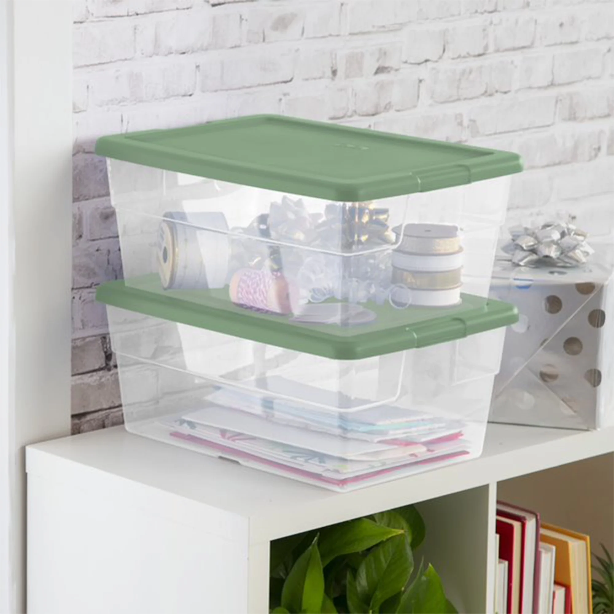 Sterilite 16 Qt Plastic Storage Tote Home Organizer Bins with Lid, (4 Pack)
