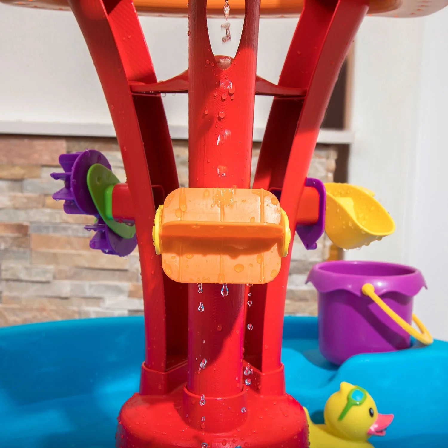 Step2 990003200 Summer Showers Splash Tower Water Table for Toddlers