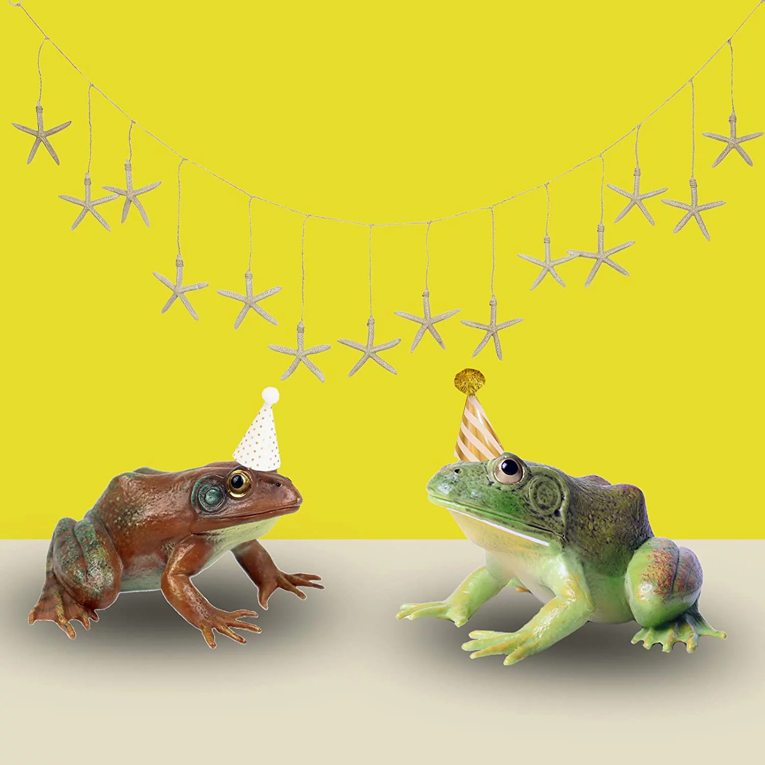 Tree Frog Realistic Hand Painted Toy Bullfrog Figurine Model Quality Construction Soft Rubber Animals Educational and Role Play Toys for Ages 3 and Up Kids