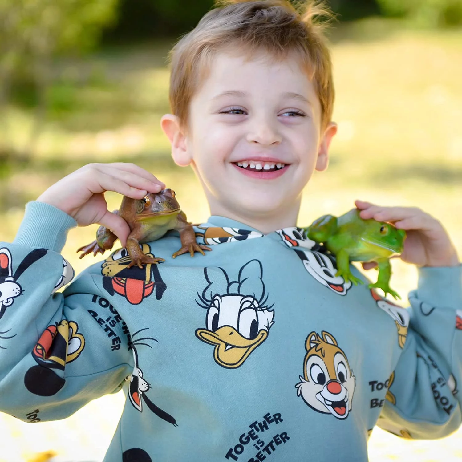 Tree Frog Realistic Hand Painted Toy Bullfrog Figurine Model Quality Construction Soft Rubber Animals Educational and Role Play Toys for Ages 3 and Up Kids