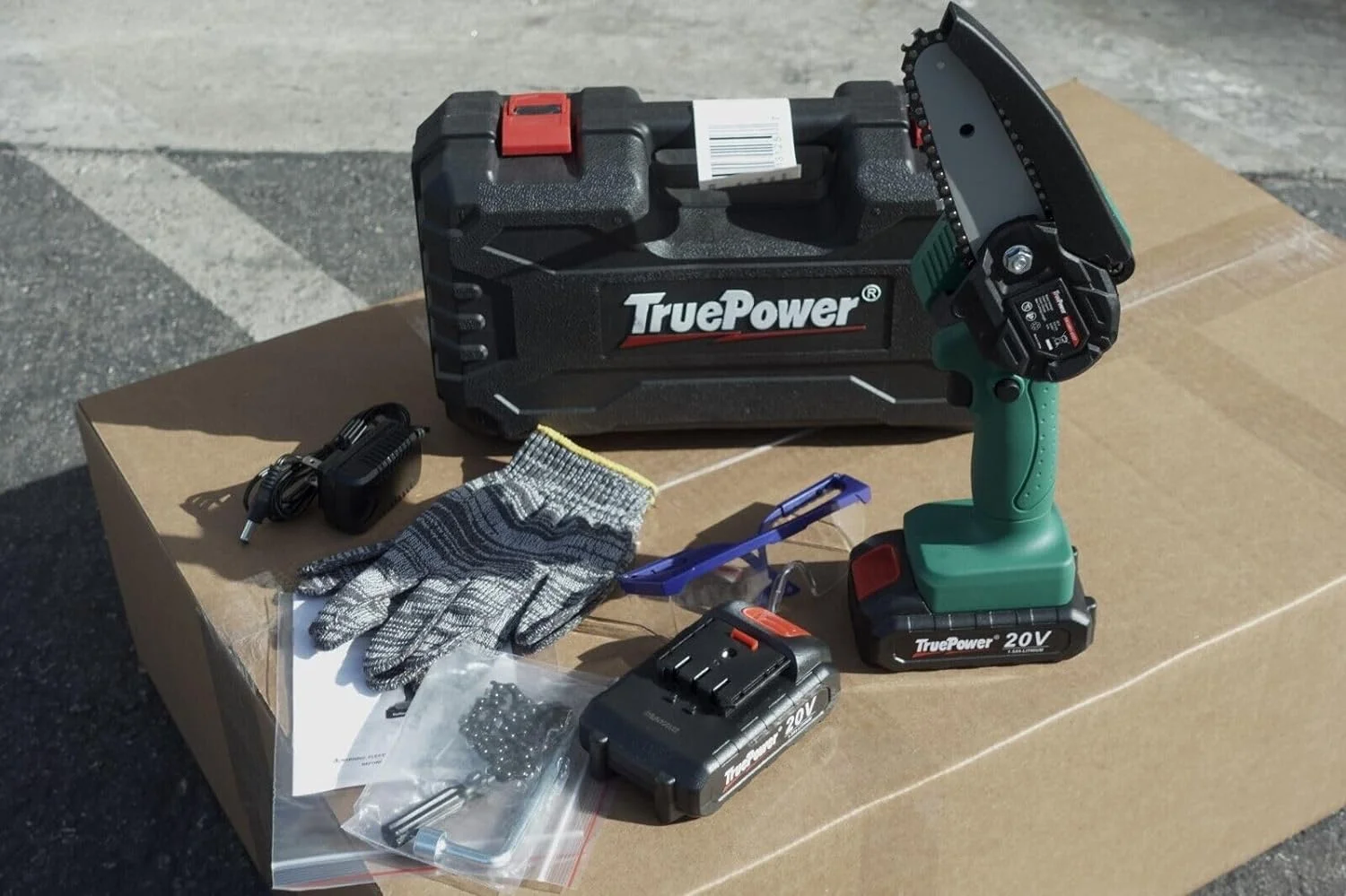 TruePower 20V Mini Chainsaw 4