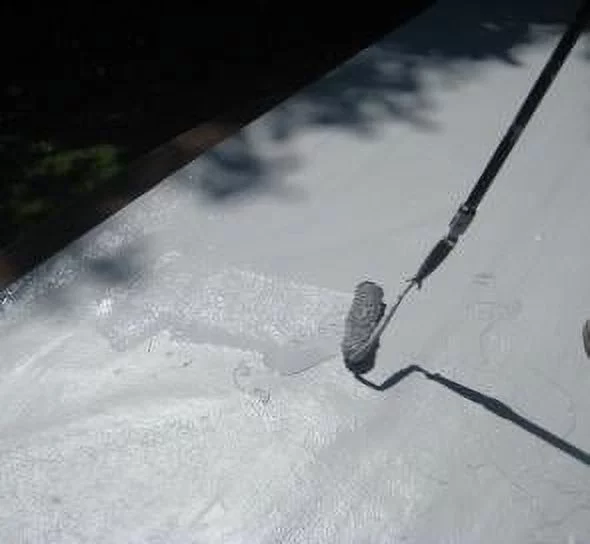 Heng's HGR1600-5 GacoRoof Silicone Base Coat - Off-White, 5 Gallon