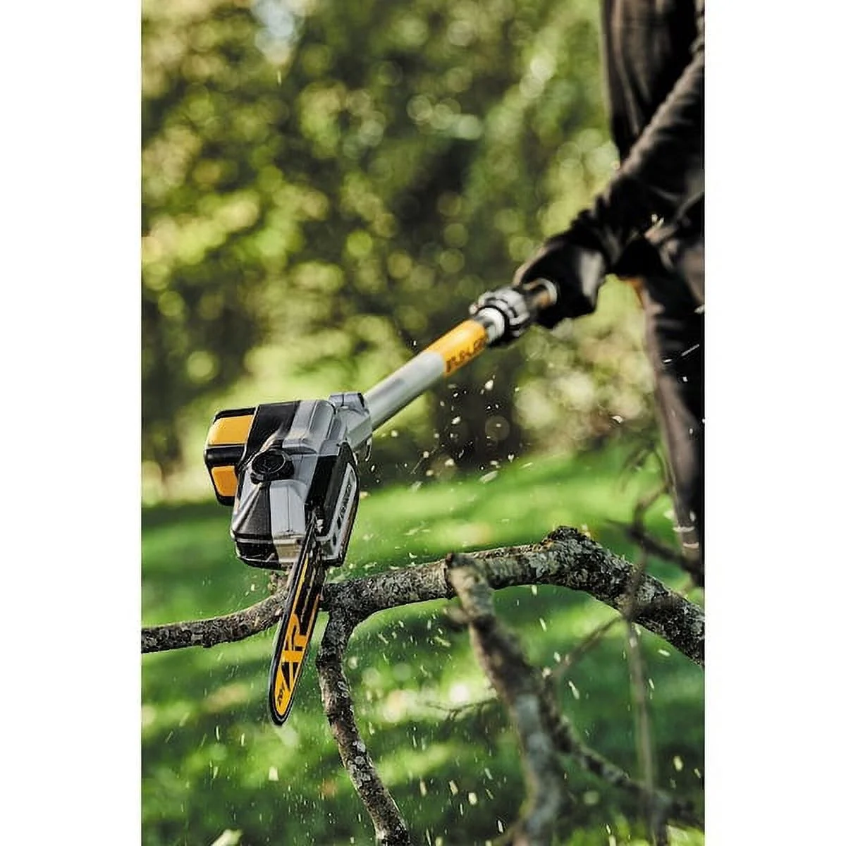 DEWALT 20V MAX XR Brushless Li-Ion Cordless Pole Saw (Tool Only) New DCPS620B