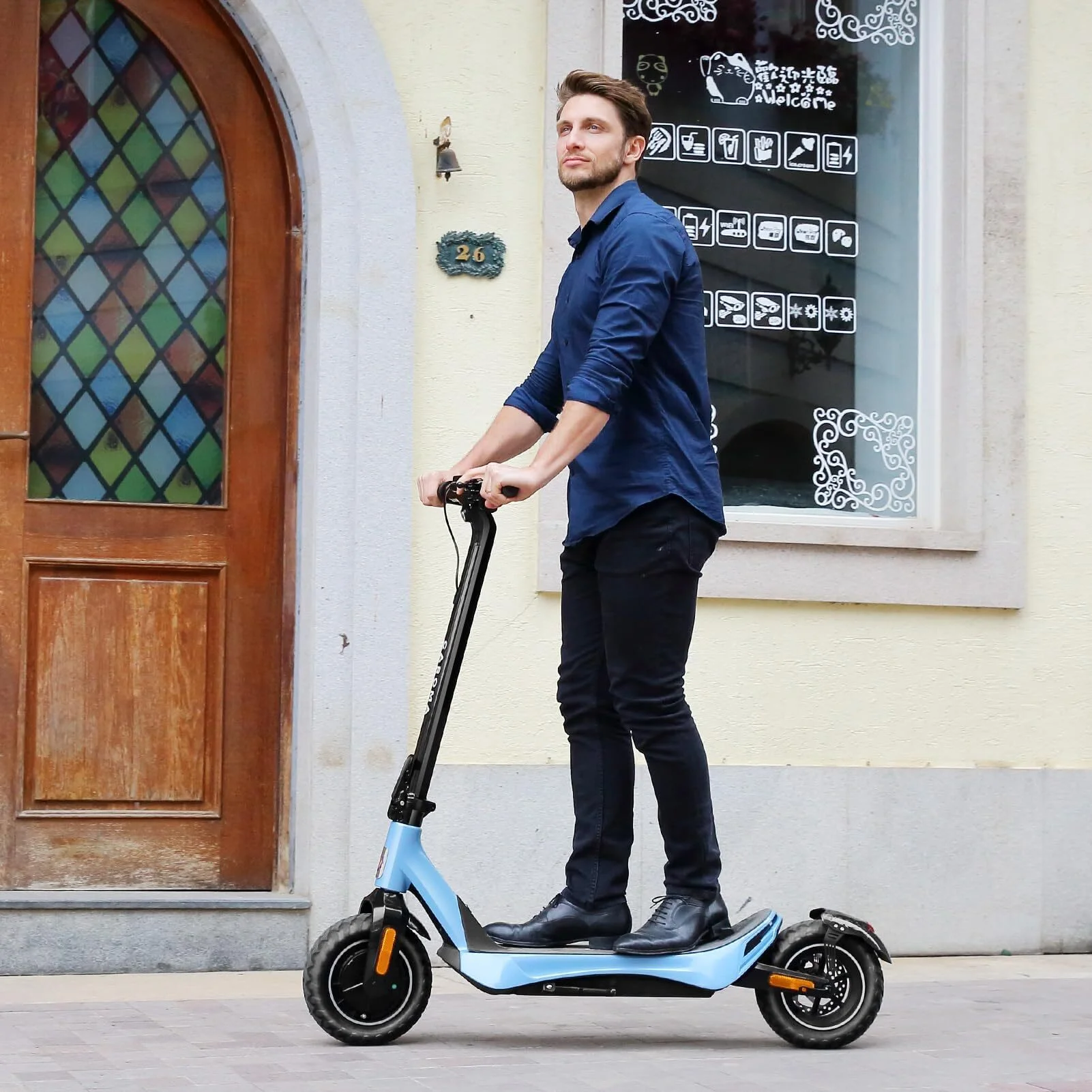 Caroma Electric Scooter for Adults, 800W Peak Motor, 30 Miles Range, Max 25 Mph, 10