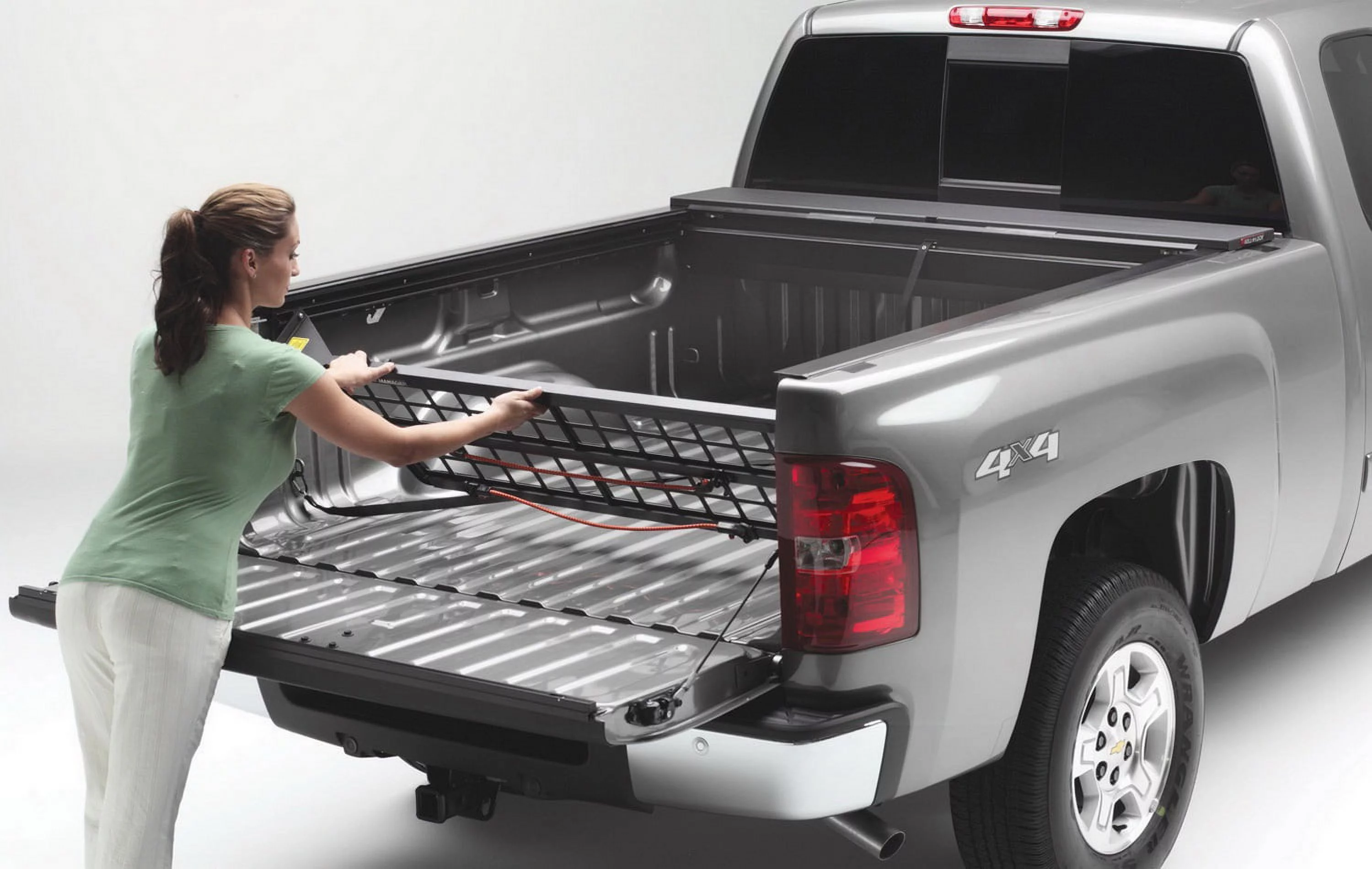 Roll-N-Lock by RealTruck CM570 Cargo Manager Rolling Truck Bed Divider; Compatible with Select 2007-2021 Toyota Tundra