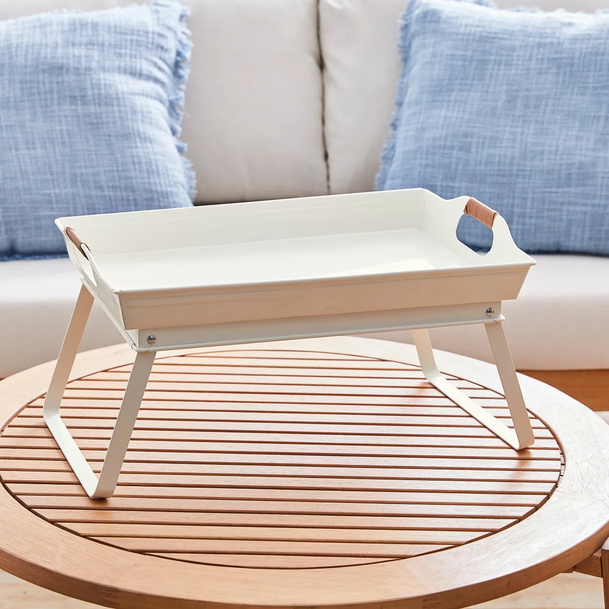 Better Homes & Gardens - Vanilla White Rectangle Galvanized Steel Bed Serving Tray, 18.7 in L x 12.2 in W