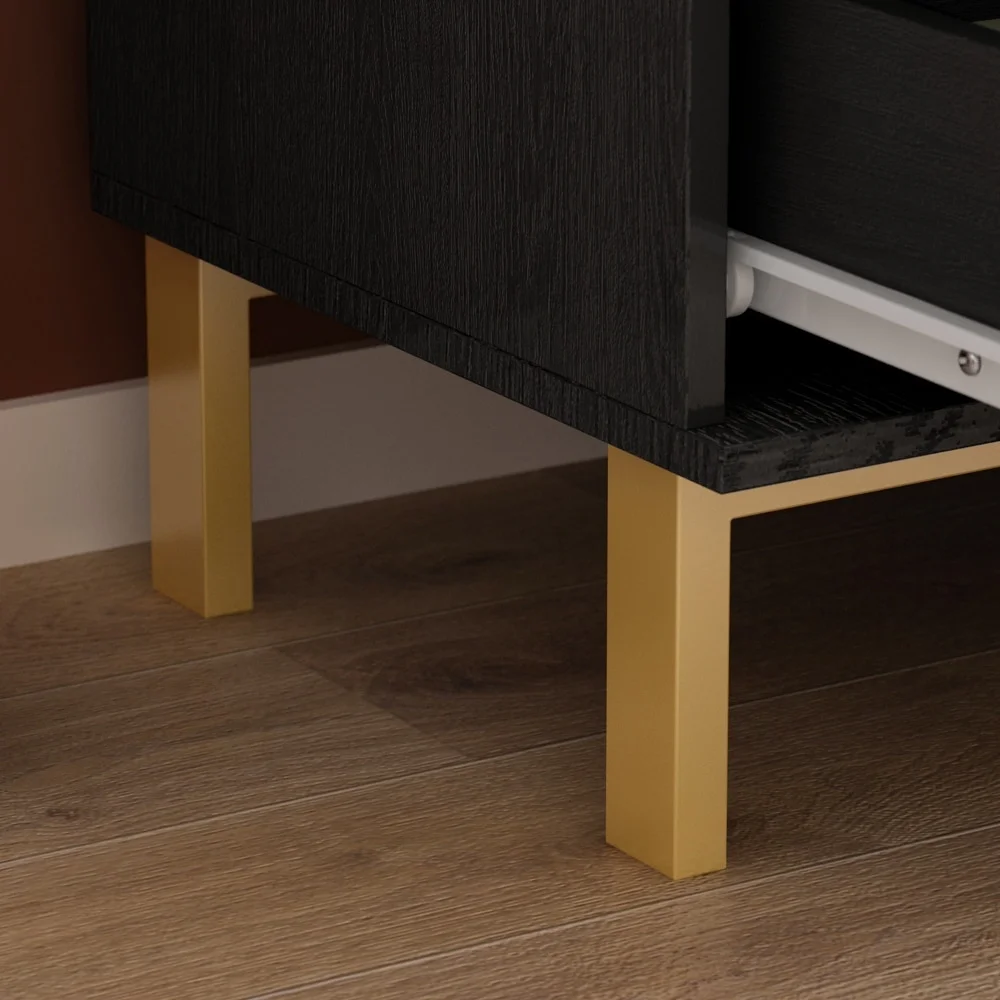 Benton Technology Kerrogee 3-Drawer Chest - Wooden Storage Dresser with Metal Legs