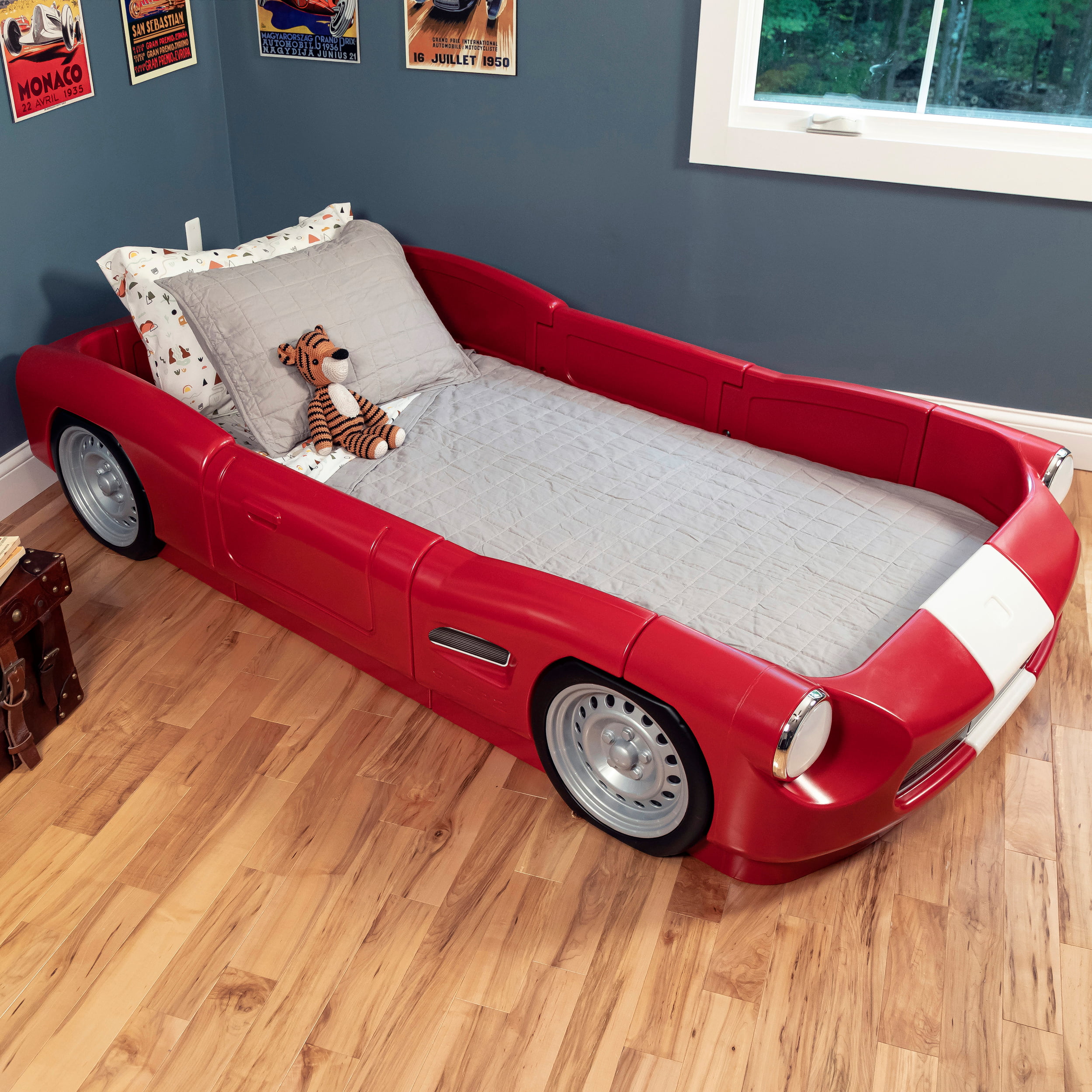 Step2 Roadster Toddler-To-Twin Bed, Red