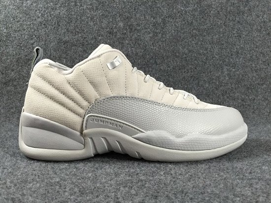 Air Jordan 12 Low 