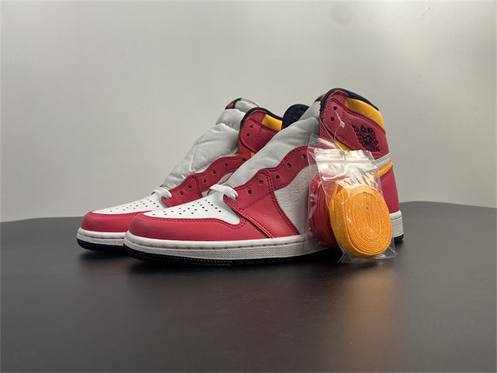 Air Jordan 1 High OG Light Fusion Red 555088-603