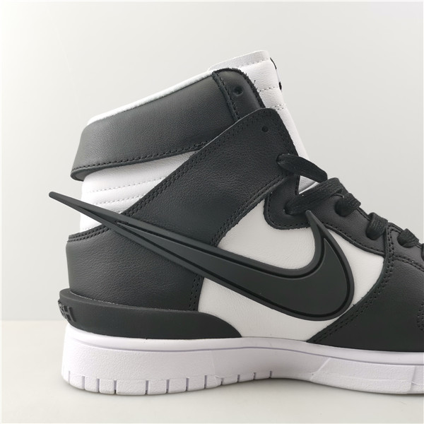 Nike Dunk High Ambush Black White CU7544-001