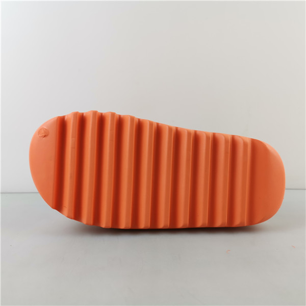 Ad*s yeezy slide orange