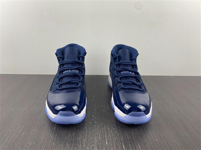 Air Jordan 11 378037-441