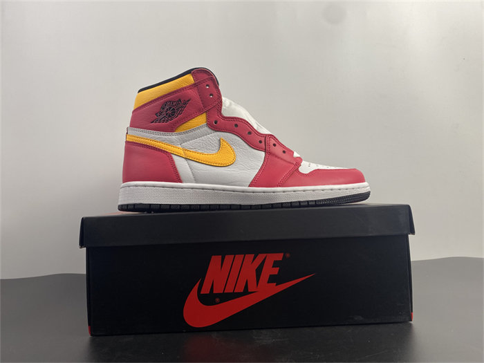 Air Jordan 1 High OG Light Fusion Red 555088-603