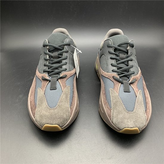 GOAT Yeezy 700 Wave Runner Mauve