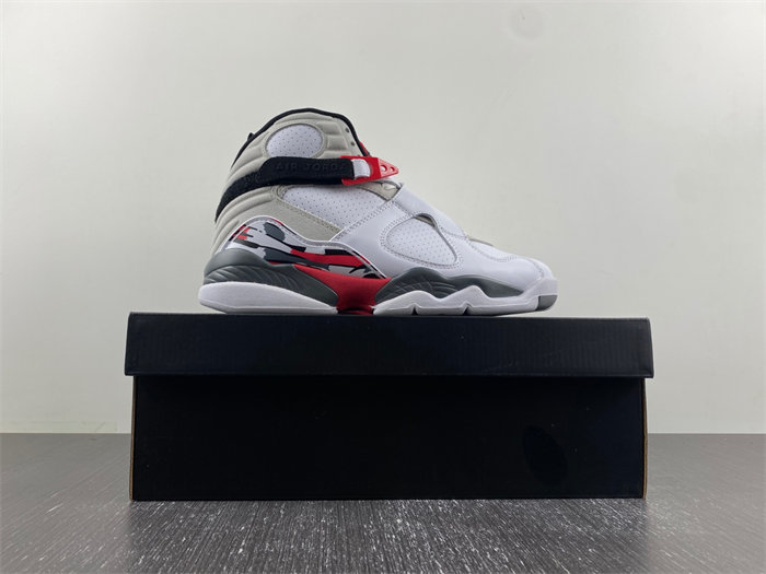 Jordan 8 Retro Bugs Bunny 305381-103