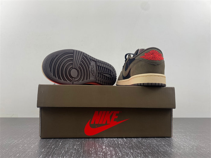 TRAVIS SCOTT X AIR JORDAN 1 LOW MOCHA CQ4277-001