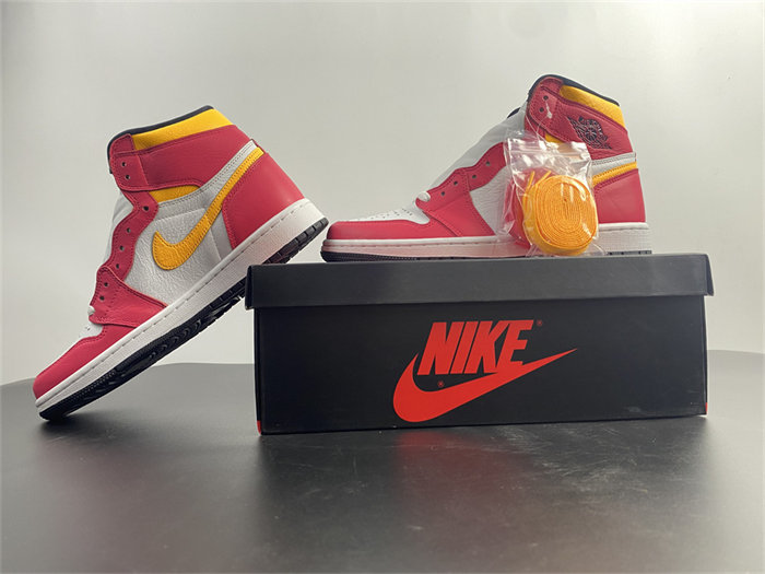 Air Jordan 1 High OG Light Fusion Red 555088-603