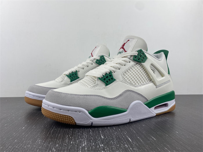 Jordan 4 Retro SB Pine Green DR5415-103