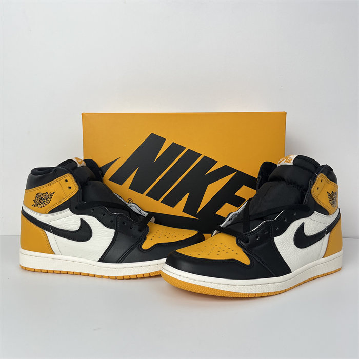 Jordan 1 Retro High OG Yellow Toe 555088-711