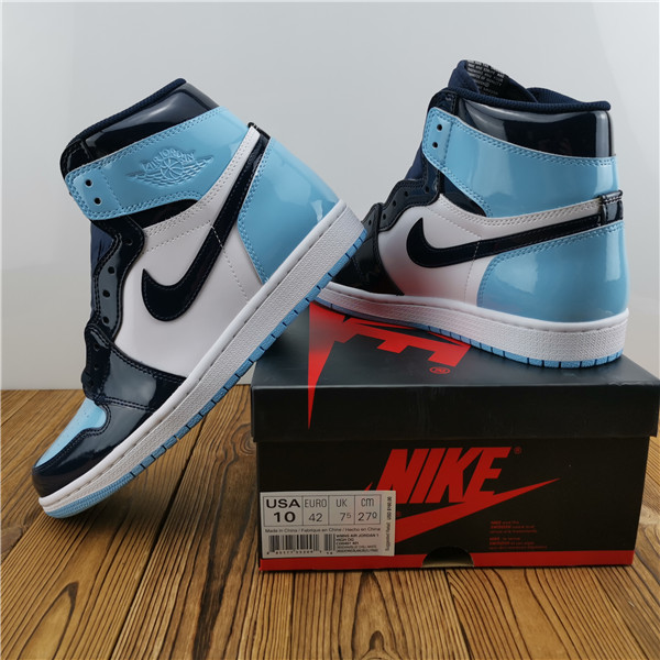 Air Jordan 1 Retro High UNC Patent CD0461-401