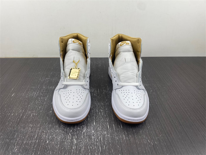 Jordan 1 Retro High OG Metallic Gold  FD2596-107