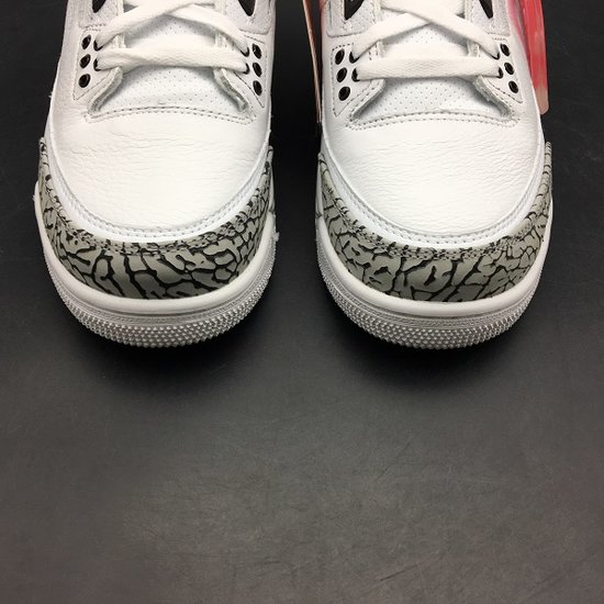 AIR JORDAN 3 RETRO