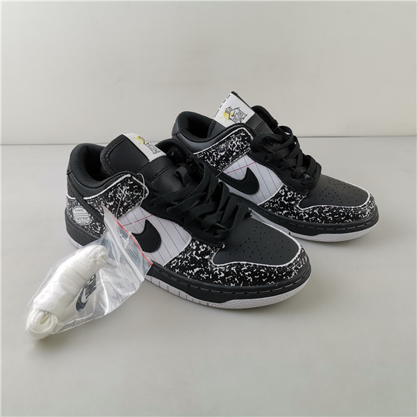 Nike Dunk Low GS Nikebook 327624-001