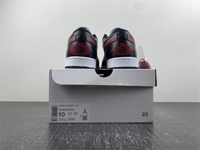 The Air Jordan 1 Low DC0774-062