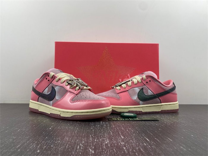 Nike Dunk Low “Barbie” FN8927-621