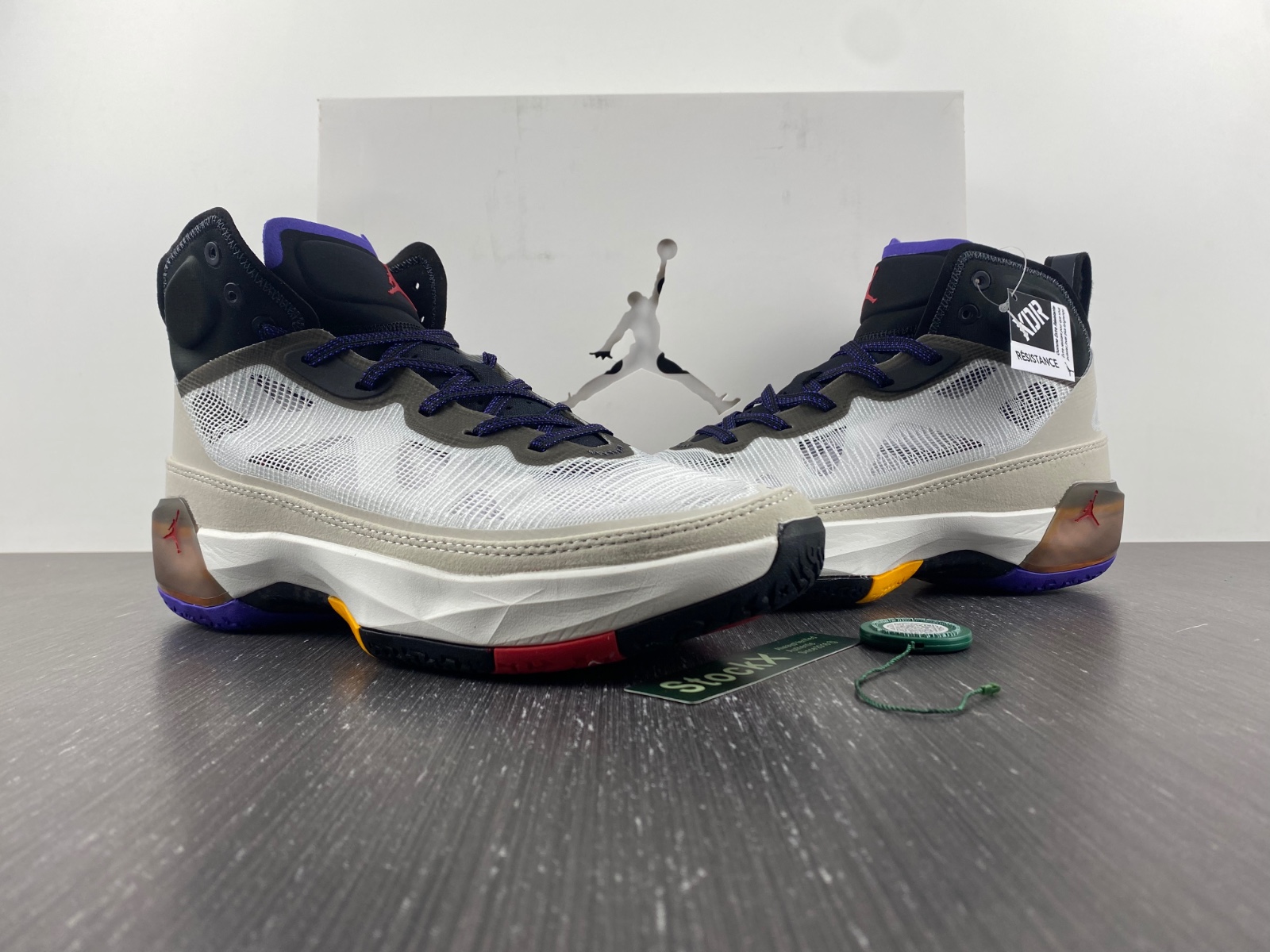 Jordan 37 Light Bone Dark Concord DD6958-060