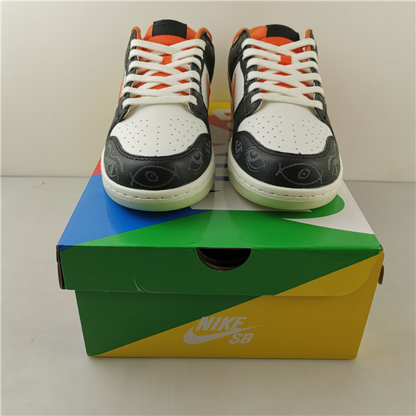 NIKE DUNK LOW PRM HALLOWEEN (2021) - DD3357-100