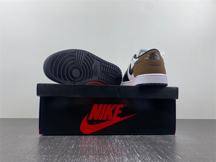 Air Jordan 1 Low OG “Mocha” CZ0790-102