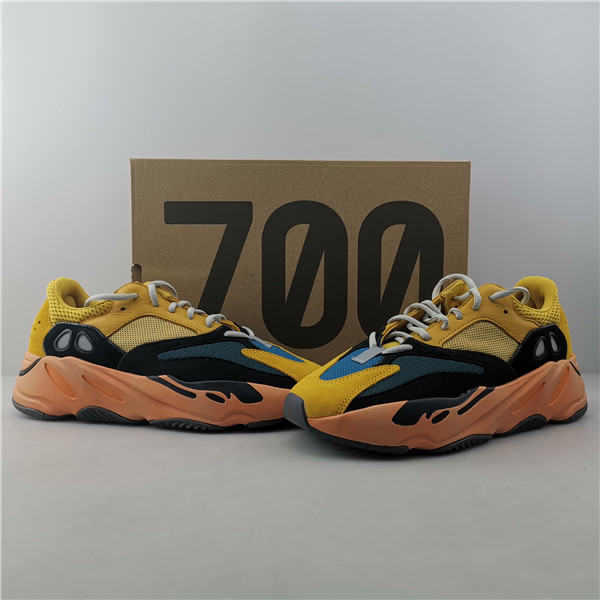 Ad*s yeezy boost 700 gz6984