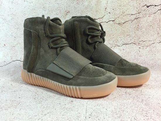 Ad*s yeezy 750 boosts chocolate