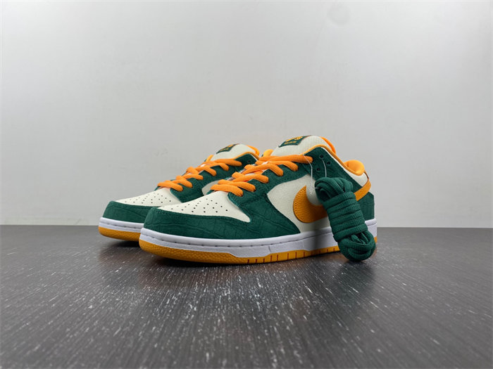 Nike SB Dunk Low Legion Pine Kumquat 304292-383