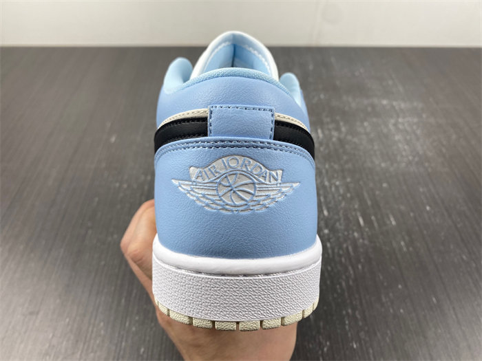 Air Jordan 1 Low 554723-401