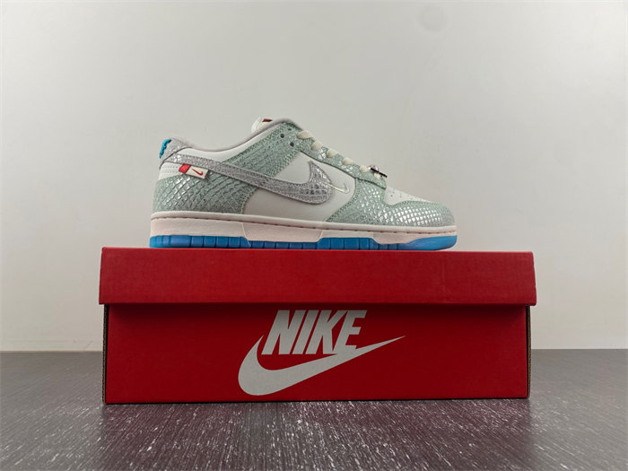 Nike Dunk Low LX Year of the Dragon FZ5065-111