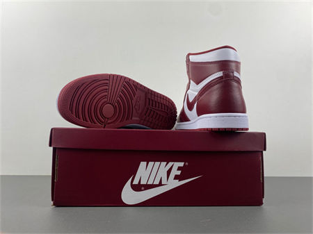 Air Jordan 1 High OG “Team Red”  DZ5485-160