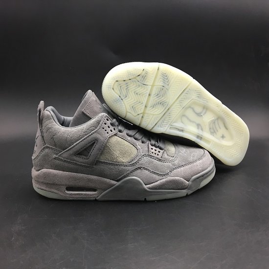 AIR JORDAN 4 RETRO KAWS