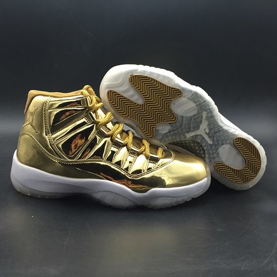 Air Jordan 11 Retro P1NNACLE Metallc ''Gold''