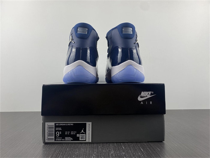 Air Jordan 11 378037-441