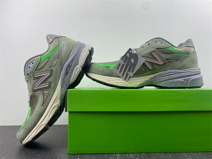 New Balance 990v3 Patta Keep Your Family Close M990PP3