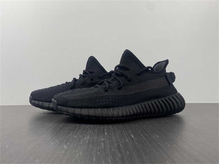 Ad*s yeezy boost 350 v2 onyx hq4540