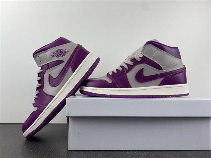 Jordan 1 Mid Magenta BQ6472-501