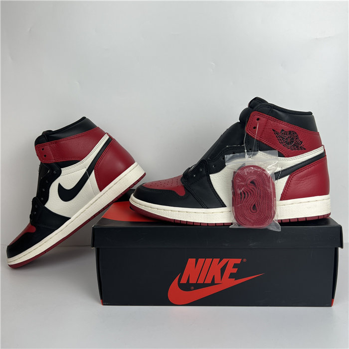 Jordan 1 Retro High Bred Toe 555088-610